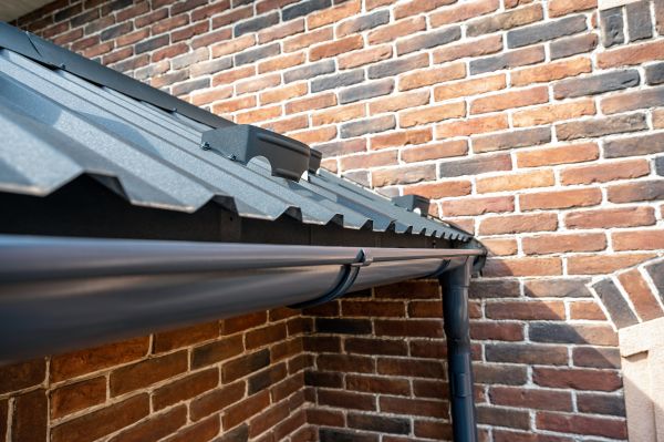 Brick Veneer Siding Installation in Manchester